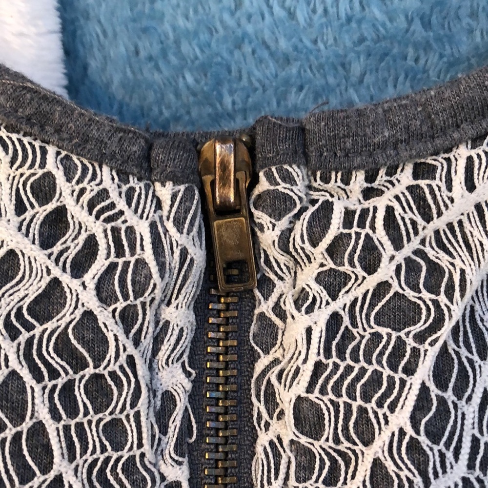 Tank top - Picture 4 of 5